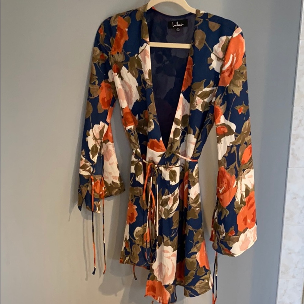 Lulu’s floral wrap mini dress flare sleeve